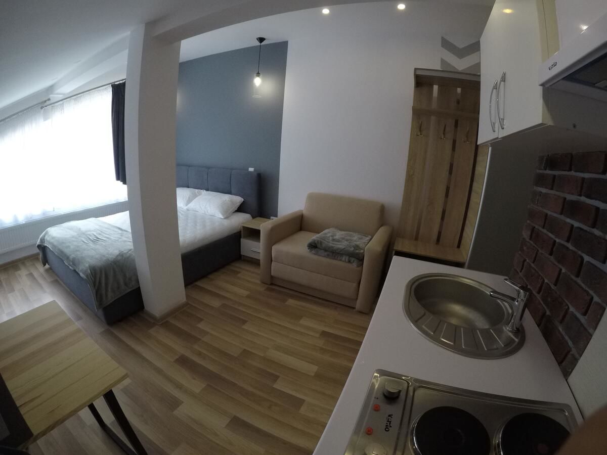 Апартаменты Edelberg Apartments Татаров